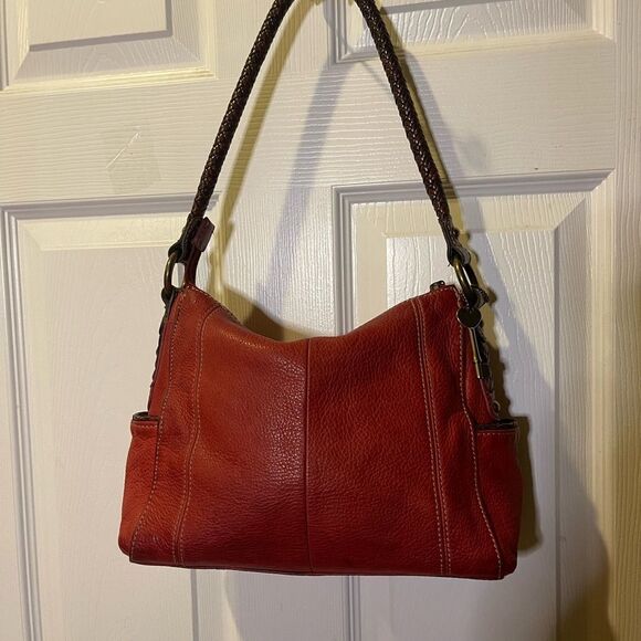 Red Leather Shoulder Bag - Picture 2 of 16